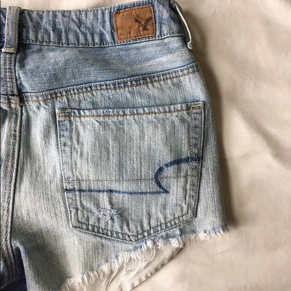 American Eagle Shorts - Picture 2 of 5
